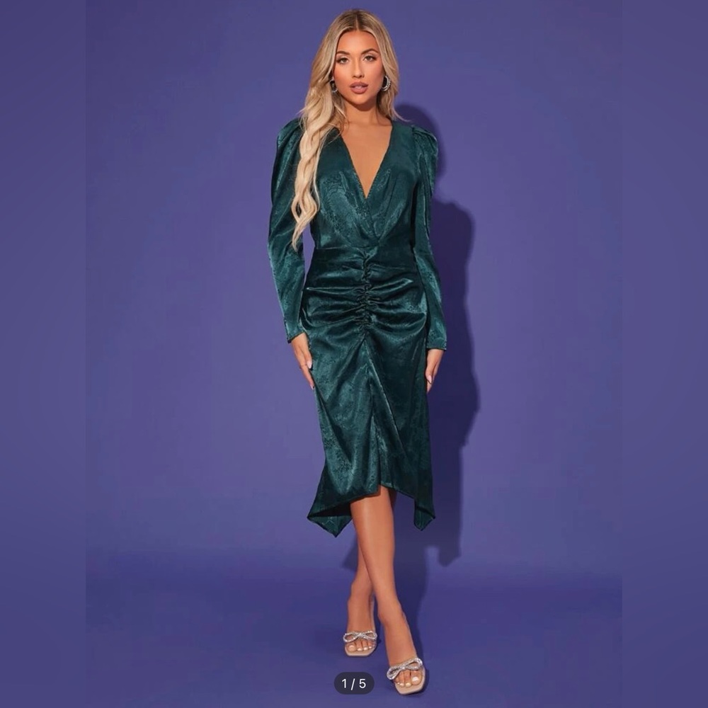 NEW/NEVER WORN SHEIN | Puff Sleeve Ruched Midi Dress